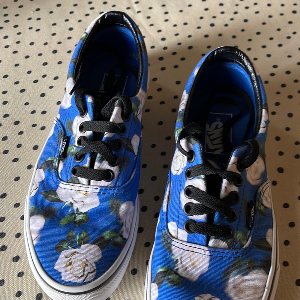 VANS romantic roses lace-up sneakers